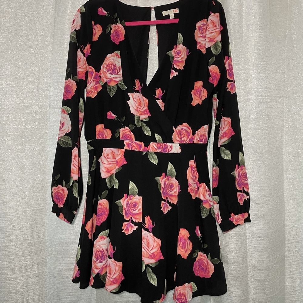 Gianni Bini Floral Romper Size Medium